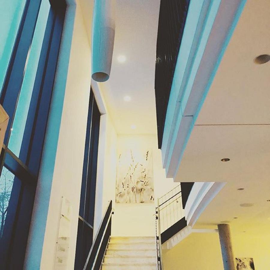 Hotel Waldvogel Лайпхайм Екстериор снимка